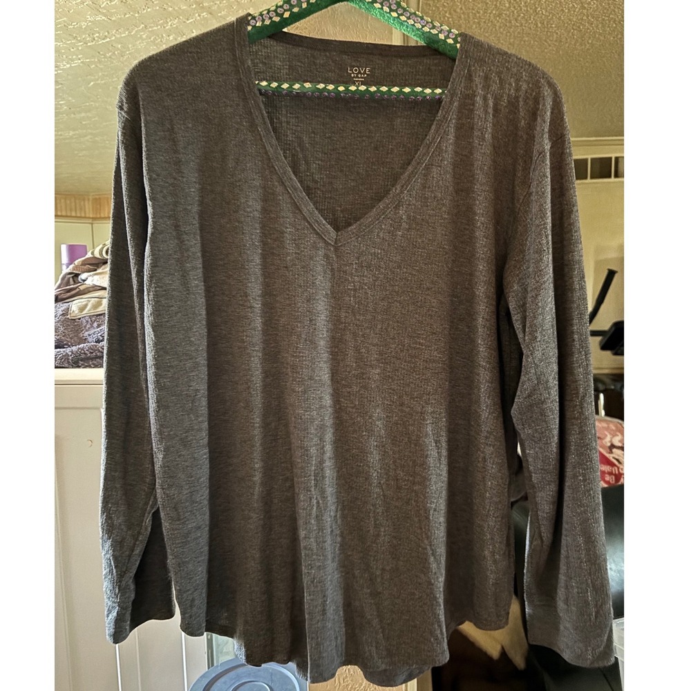 Love By Gap Womens Charcoal Gray Heather V-Neck Long Sleeve T-Shirt